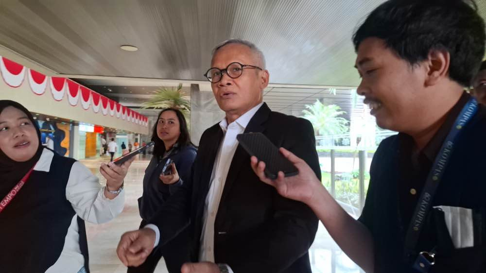 Ribuan Massa Geruduk Kompleks Parlemen, Legislator PDIP: Aspirasi Rakyat Harus Disampaikan Damai