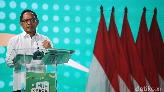 Mendagri: Honorer Pemda Bengkak karena Timses