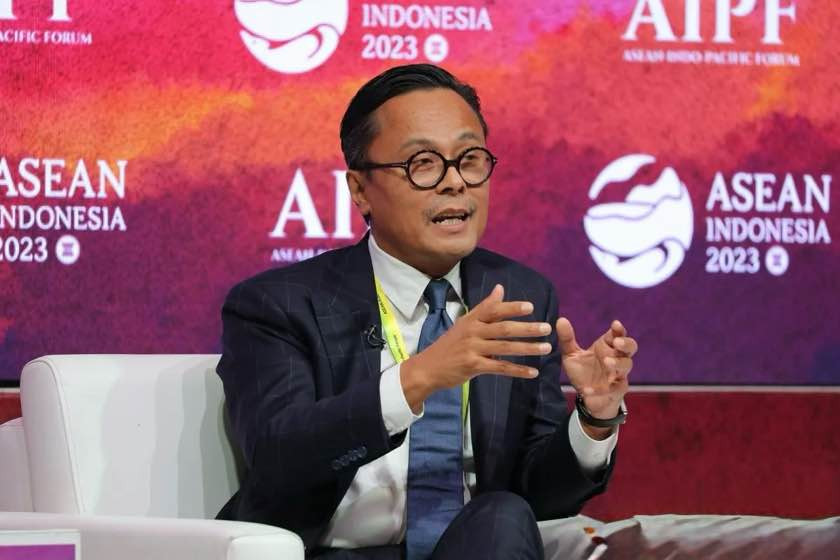 DPR Kritik Wacana Rekrutmen Asing, Danantara Tekankan Perbaikan Tata Kelola Garuda