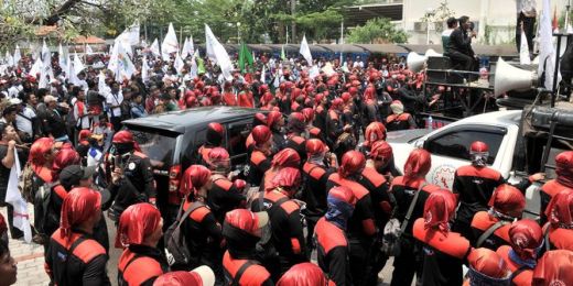 Catatan Buruh untuk Kabinet Jokowi Jilid II