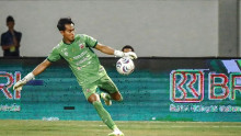 Clean Sheet Jadi Target Angga Saputra Saat Hadapi Persebaya
