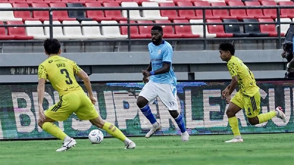 Rafael Ribeiro Puji Kedisiplinan Defensif Kalteng FC