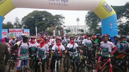 Kemenpora Aspirasi Seluruh Perserta Sepeda Nusantara