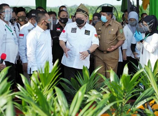 Ketua DPD RI Berharap Sukses Pertanian di Barru Diikuti Daerah Lain di Sulsel