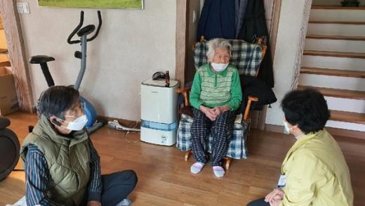 Nenek 97 Tahun Jadi Pasien Tertua di Korsel yang Sembuh dari Virus Corona