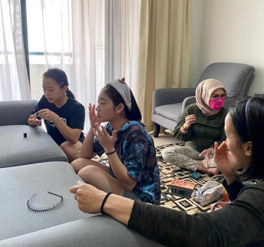 Penata Rias Artis Profesional Dampingi Timnas Wushu Indonesia