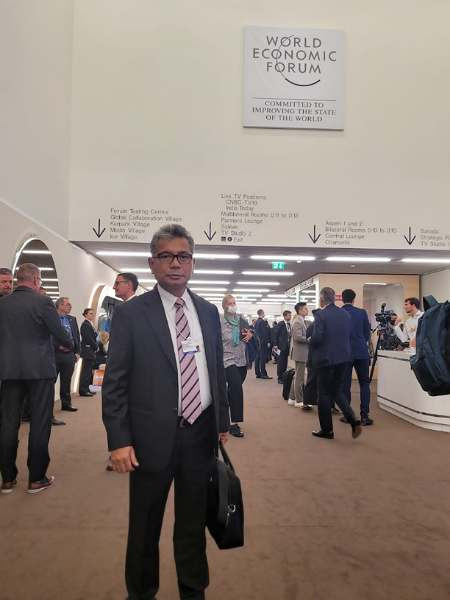 Hadir di Forum Ekonomi Dunia, Dirut BRI Sunarso Tegaskan Komitmen Dorong Inklusi Keuangan dan Penerapan ESG