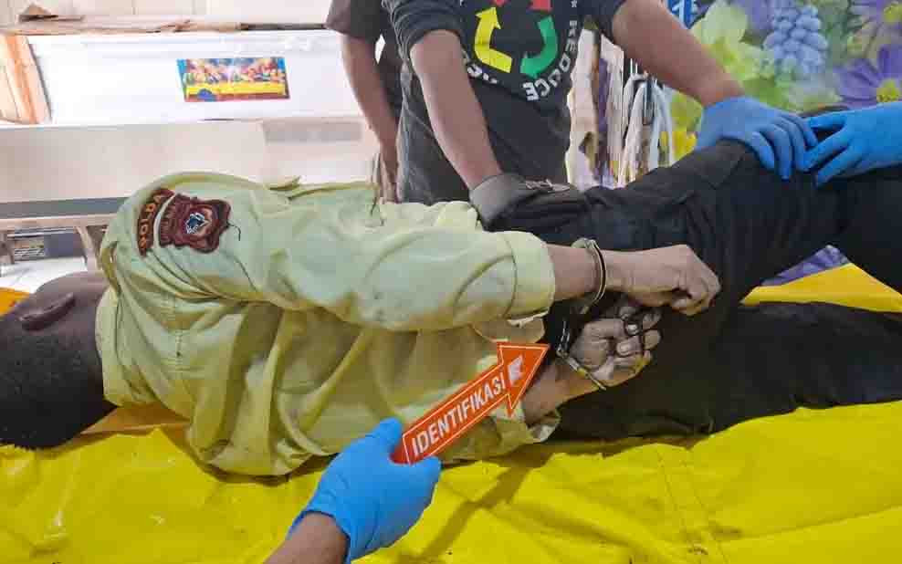 Tangan Terborgol ke Belakang, Jasad Satpam Dievakuasi dari Perairan Jatiluhur