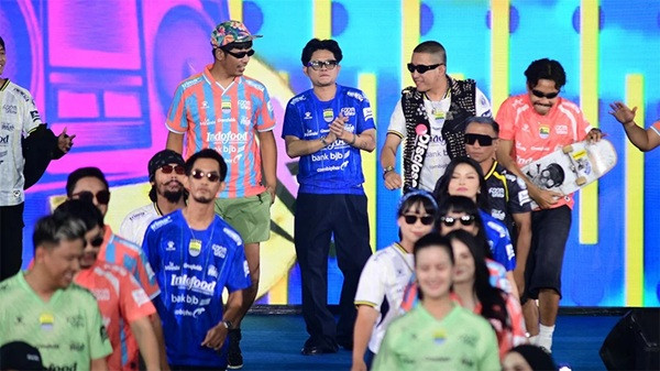 Persib Bandung Rilis Seragam Tempur “Lives Inside Us”
