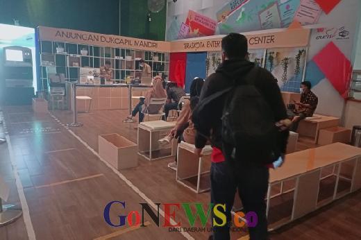 Revolusi Kertas Dukcapil, Warga Bisa Cetak Dokumen Mandiri