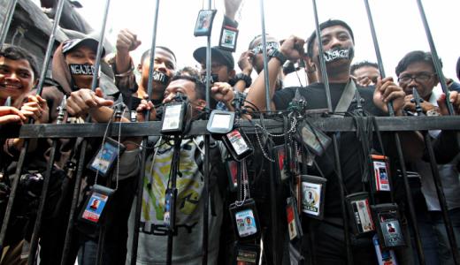 AJI: 56 Jurnalis Diintimidasi saat Liput Demo, Pelakunya Adalah Polisi