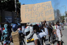 Polisi Haiti Blokade Jalan, Perdana Menterinya sempat Terjebak Kerumunan