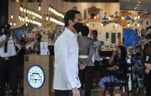 Setelah Jokowi Kunjungi Mal dan Stasiun, DPR Tanya: Kapan Bapak Kunjungi Masjid?