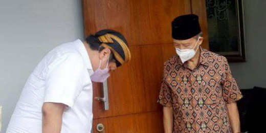 Turut Berdukacita, Ketum Golkar Airlangga: Buya Syafii Bukan Hanya Negarawan, Tapi Bapak Bagi Rakyat Indonesia