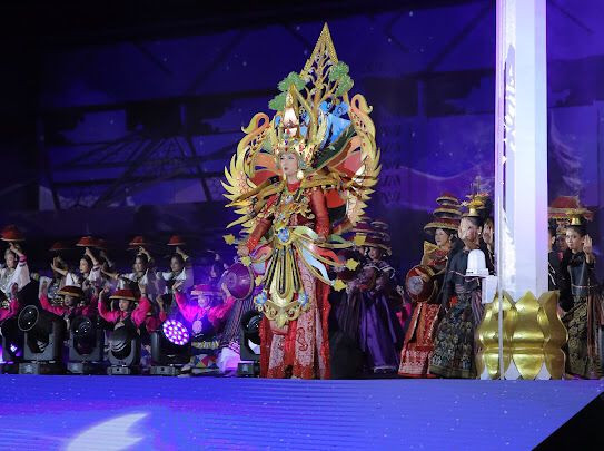Decak Kagum dan Lontaran Kebanggaan Gubernur Lalu Muamad Iqbal di Pembukaan FORNAS VIII