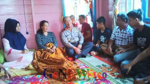 Saya Ikhlas Dunia Akhirat, Ini 2 Permintaan Orangtua Apriadi ke Kapolda Riau