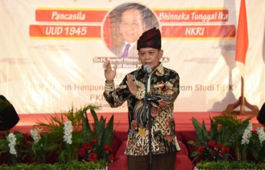 Syarief Hasan Kecam Pembakaran Mimbar Masjid Raya di Makassar Dibakar