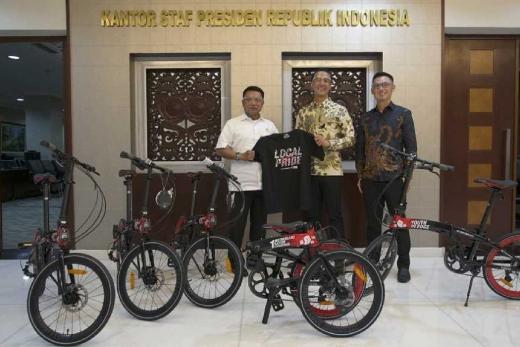 Penerimaan Sepeda di Istana, KPK Diminta Panggil Moeldoko