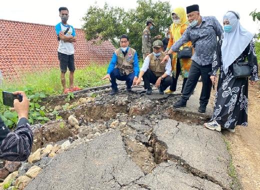 Izin Usaha di Daerah Rawan Bencana Harus Diperketat, Menurut Achmad