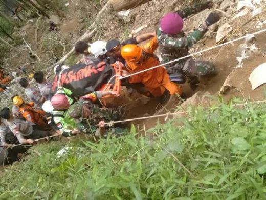 Update Evakuasi Korban Longsor di Bolaang Mongondow, 7 Orang Meninggal dan 19 Orang Selamat