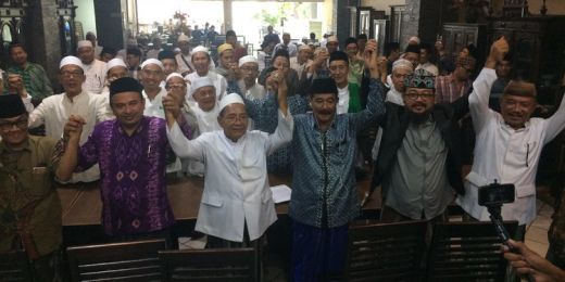 Jelang Pilgub Jawa Timur, Kata Kiai Kampung Khofifah dan Gus Ipul Ibarat Rossi dan Marquez
