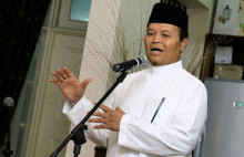 Soal Raffi Achmad Lebih Pantas jadi Capres Ketimbang Anies, HNW: Ketua PKS Hanya Bercanda