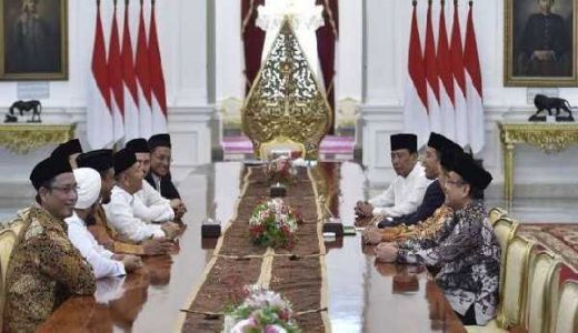 Pertemuan GNPF-MUI dan Jokowi, Alumni 212 Wanti-wanti Tak Ada Deal-deal di Belakang Layar