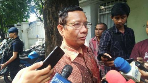 Mahfud Md ke Prabowo: Mengabdi Tak Harus Jadi Presiden