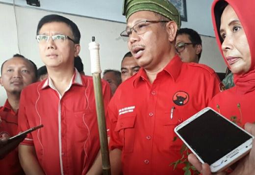 Dipecat Megawati, Akhyar Didukung AHY dan PKS Lawan Mantu Jokowi di Pilkada Medan