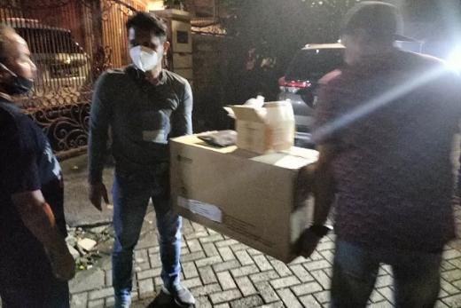 Geledah Rumah Pengaku Utusan Jokowi, Polisi Sita Barang Ini...