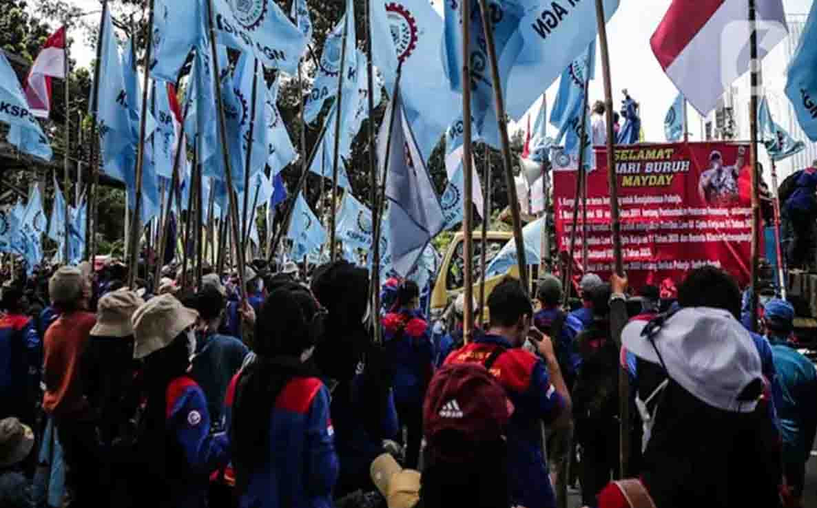 Dari Jalanan ke Politik, Buruh Bersatu Tekan Pemerintah Jalankan Putusan MK