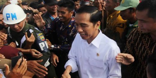 Gempa dan Tsunami, Jokowi Langsung Instruksikan Jajarannya ke Sulteng