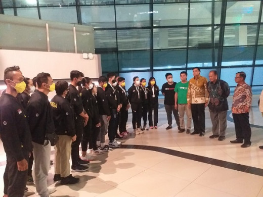 Edgar Cs Diingatkan Tidak Cepat Puas, Ngatino: Terus Tingkatkan Prestasi