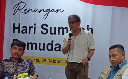 Rocky Gerung Sebut Sayembara Beasiswa Bikinan Hasto PDIP Hanya untuk Cari Pujian Jokowi