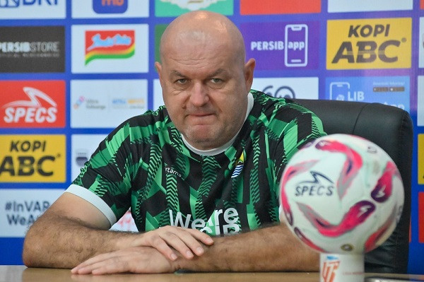 Misi Persib Bandung Unbeaten, Bojan Hodak Waspada Persik Kediri