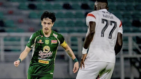Francisco Rivera Unjuk Kualitas Dalam Alirkan Bola dan Ambil Keputusan