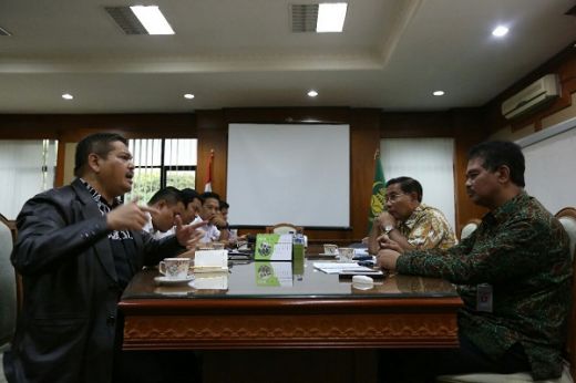 Kembangkan Perekonomian di Sumut, Senator DPD Temui Dirjen Holtikultura