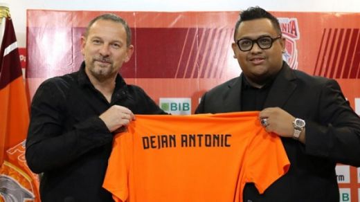 Sempat Menangani Persib dan PBR, Kini Dejan Antonic Resmi Jadi Pelatih Borneo