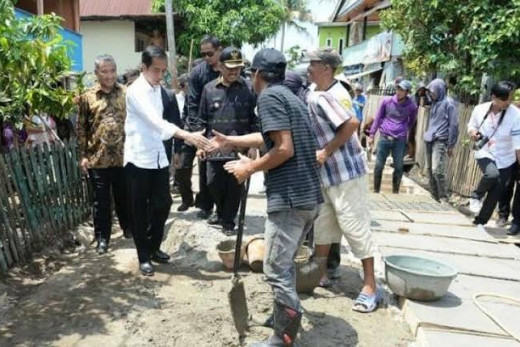 Tegas! Jokowi Minta Dana Desa Dibelanjakan di Lingkup Kecamatan