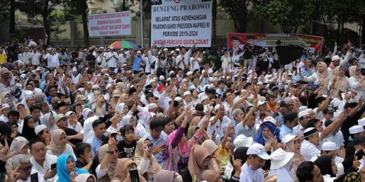 Jika Prabowo-Sandi Bikin Bank Adil Makmur, Pendukung Siap Galang Dana untuk Modal Awal