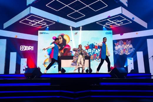 Bertabur Bintang, Pengundian BritAma FSTVL Ketiga Sediakan 8 Mobil dan Ribuan Hadiah