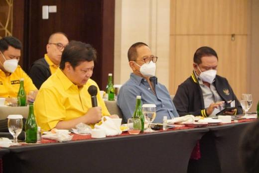 Kumpulkan Seluruh Pengurus DPD I, Ketum Golkar Airlangga: Bentuk Jaringan Hingga ke Tingkat TPS