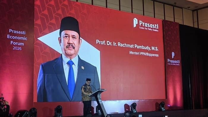 Dilema Perut vs Kerja, Menteri Rachmat Pambudy Sebut MBG Lampaui Urgensi Lapangan Kerja