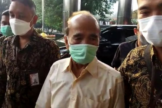 Mantan Gubernur Riau, Atuk Annas Maamun Dijemput Paksa KPK Hari Ini