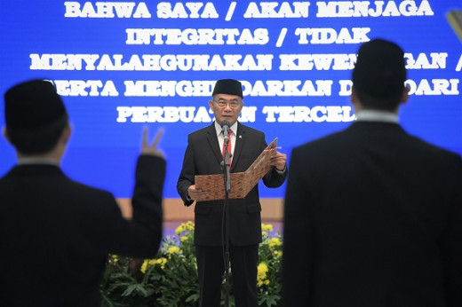 Plt Menpora Muhadjir Effendy Minta 2 Pejabat yang Baru Dilantik Langsung Kerja Keras