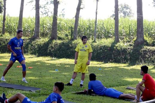 Enam Pemain Arema FC Cedera Jalani Latihan Intens