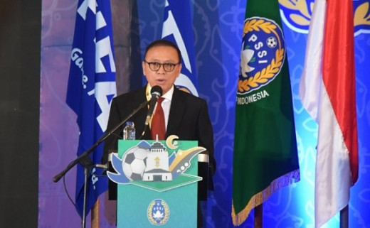 Ketum PSSI Cerita Dukungan Menpora Amali Terhadap Sepakbola Indonesia di Hadapan Peserta Kongres