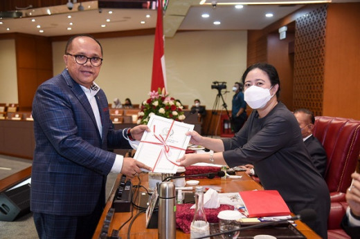 Jaminan Hak Rakyat Papua dalam Pemerataan Pembangunan, DPR Sahkan 3 UU Provinsi Baru