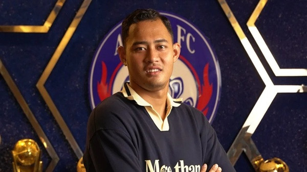 Arema FC Rekrut Syahrul Trisna dan Erlangga Setyo