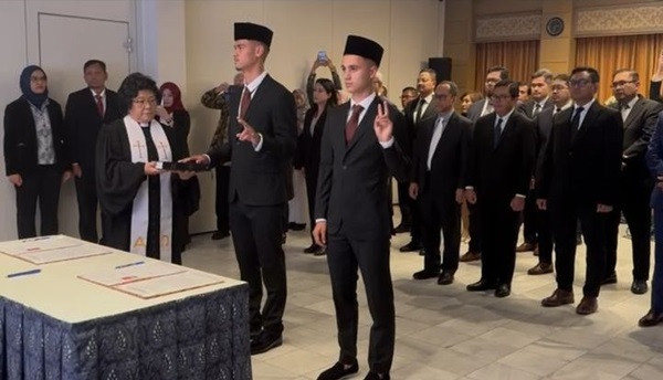 Hiligers dan Rijnders Resmi Jadi WNI, Pekuat Timnas Indonesia Lawan Bahrain dan China